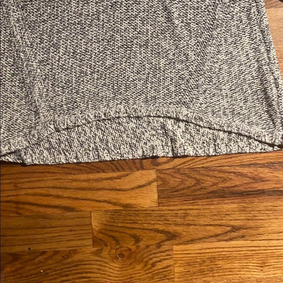 Design lab sweater - Picture 8 of 10